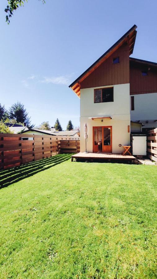 Casa Con Jardin Y Cochera ¡A 5 Minutos Del Lago! San Carlos de Bariloche Kültér fotó